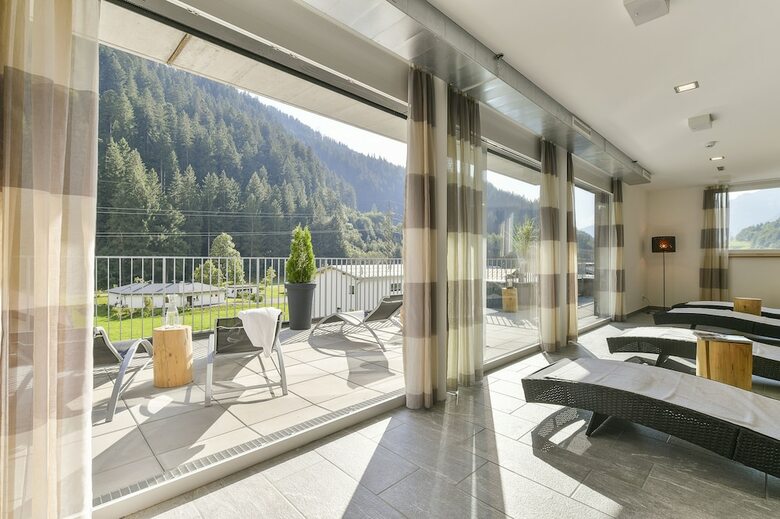 Aparthotel Alpine Lodge Kl�sterle Am Arlberg