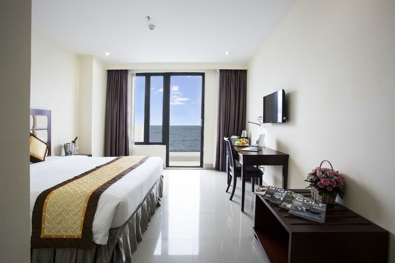 Sea Front Hotel