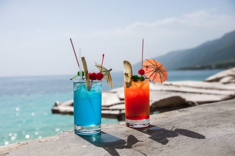 Hotel Wahoo Bay Beach Club & Resort