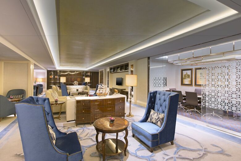Sheraton Grand Wuhan Hankou Hotel
