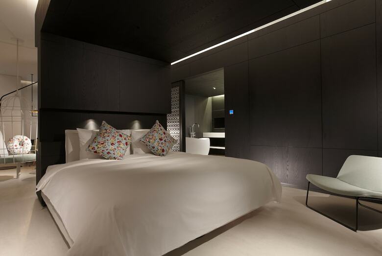 Hotel The Place Tainan