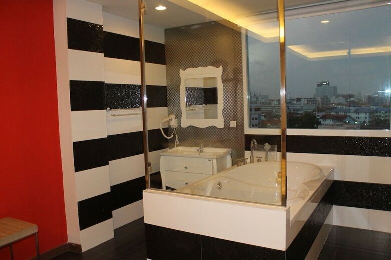 Hotel Chariot Pattaya Residence