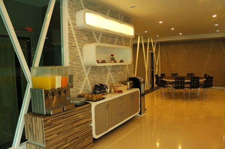 Hotel Chariot Pattaya Residence