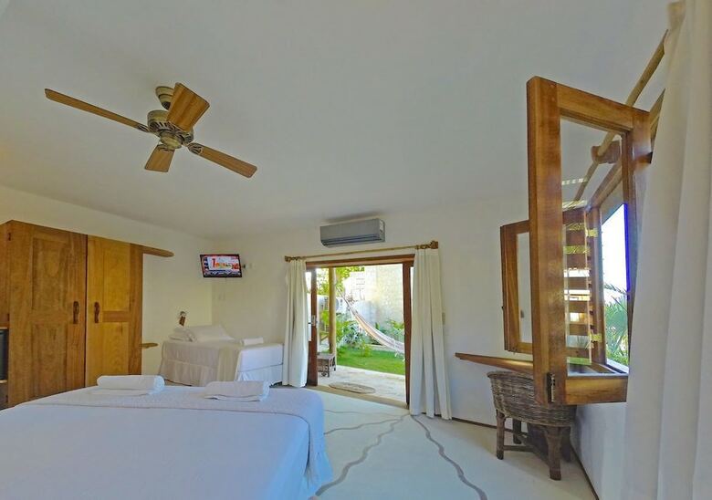 Hotel Hurricane Jeri Praia