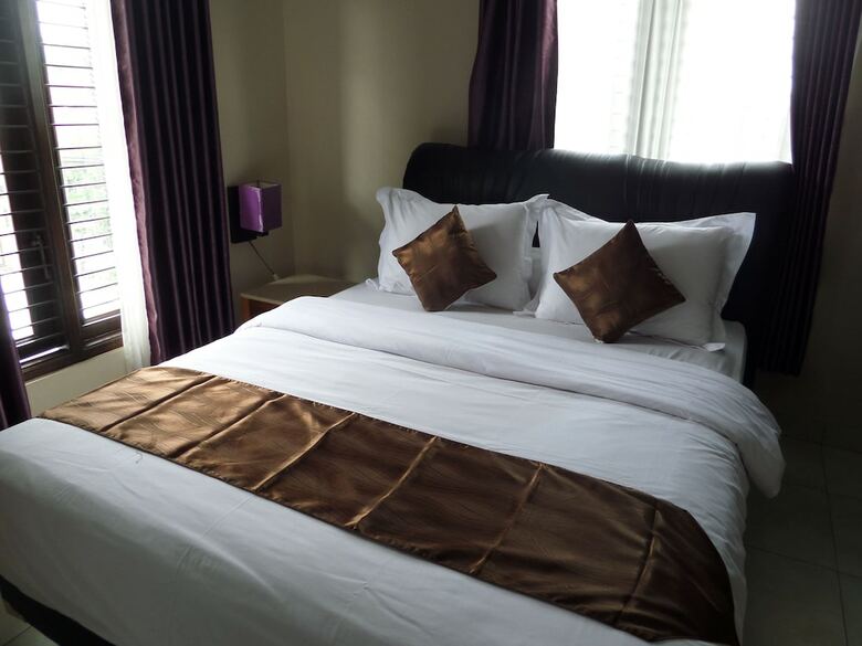 Griya Nendra Hotel
