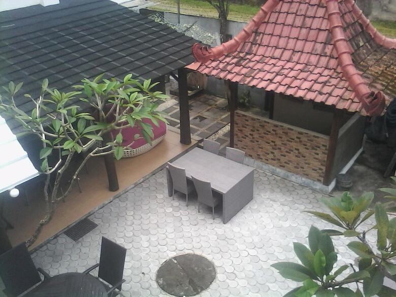 Griya Nendra Hotel