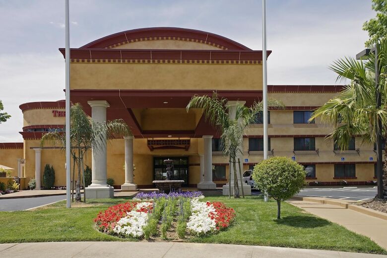 Hotel Holiday Inn Rancho Cordova