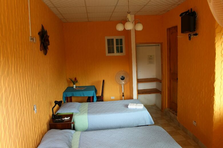 Hotel Y Restaurante Valle Verde