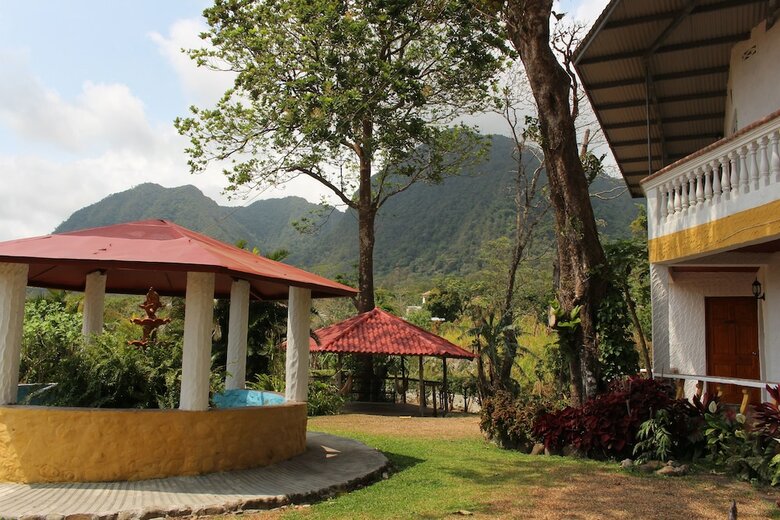 Hotel Y Restaurante Valle Verde