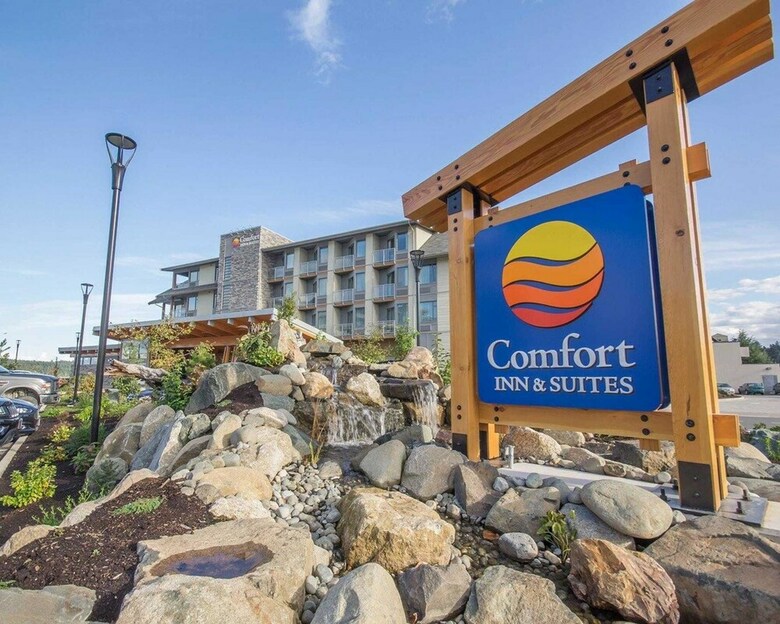Hotel Comfort Inn & Suites