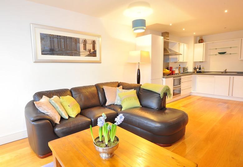 Highland Apartments By Mansley
