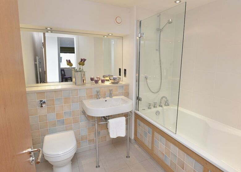 Highland Apartments By Mansley