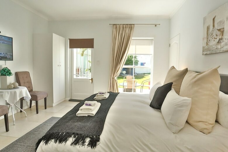 Hotel Abington Manor - Fish Hoek Guesthouse