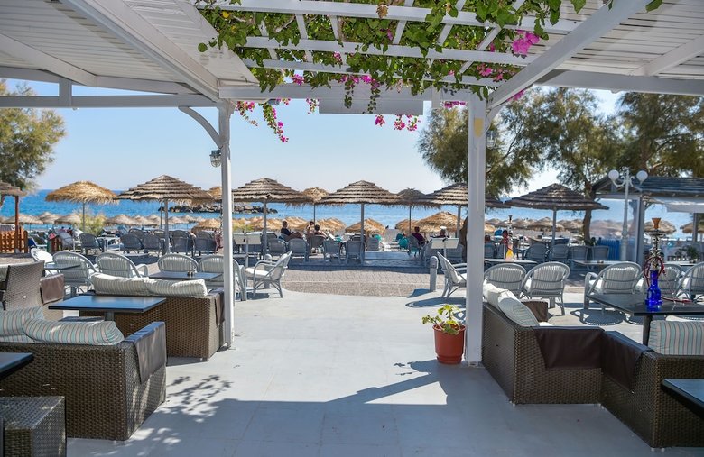 Nostos Beach Hotel