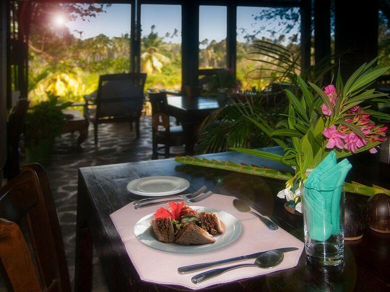 Hotel Firefly Plantation Bequia