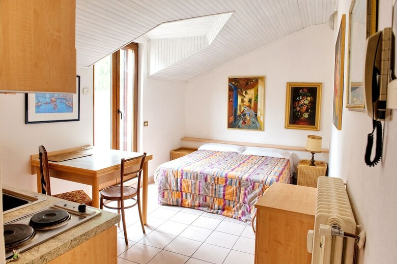 Apartamentos Victoria Hotels Carso