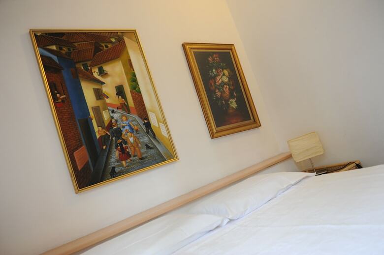 Apartamentos Victoria Hotels Carso
