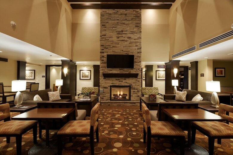 Hotel Staybridge Suites Chihuahua