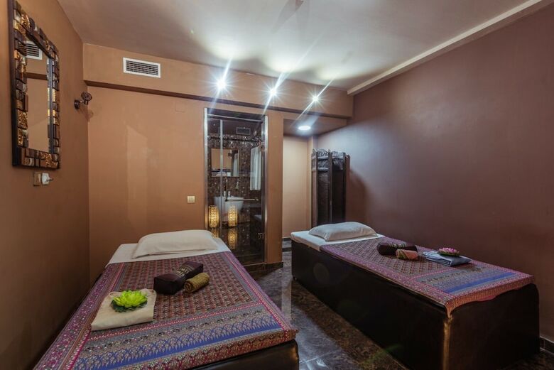 Hotel Bushi Resort & Spa