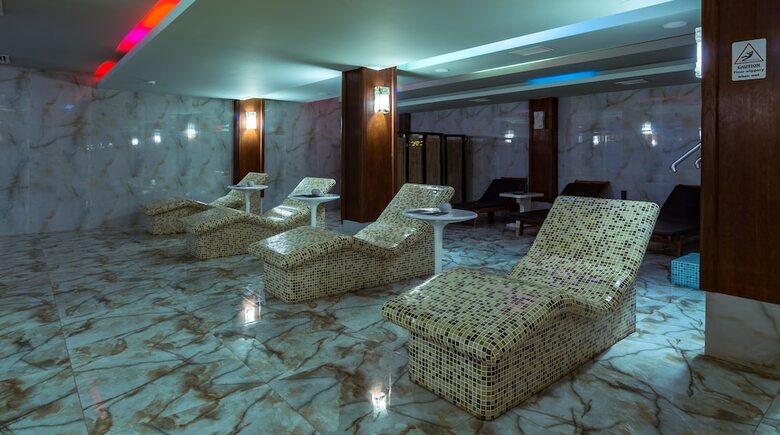 Hotel Bushi Resort & Spa