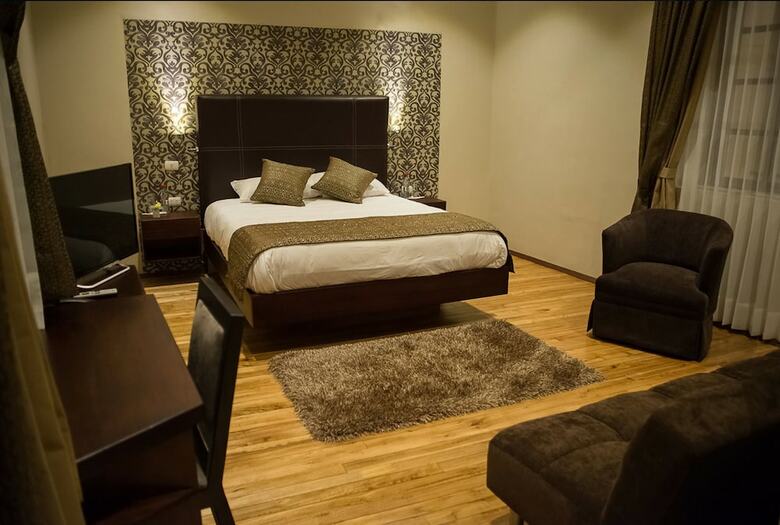 Hotel Santa Lucia House - Forum