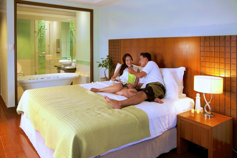 Hotel The Lighthouse Marina Resort