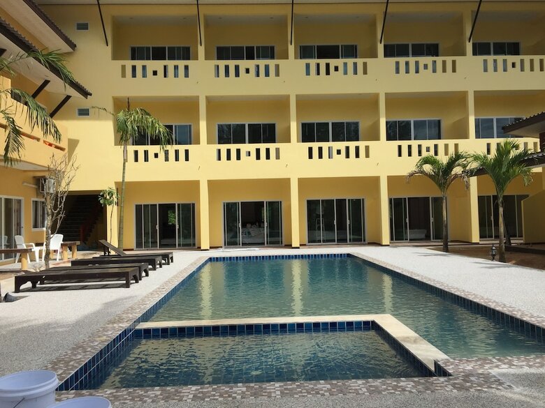 Hotel Khaolak Summer House Resort 2