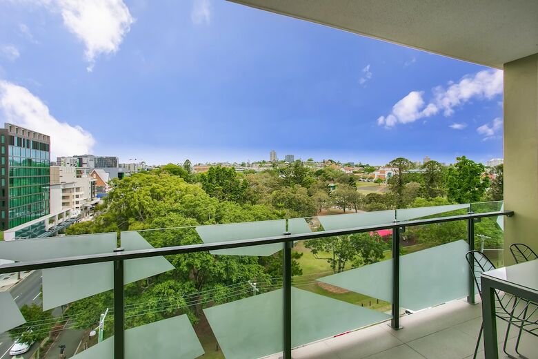 Aparthotel Vine Serviced Apartments