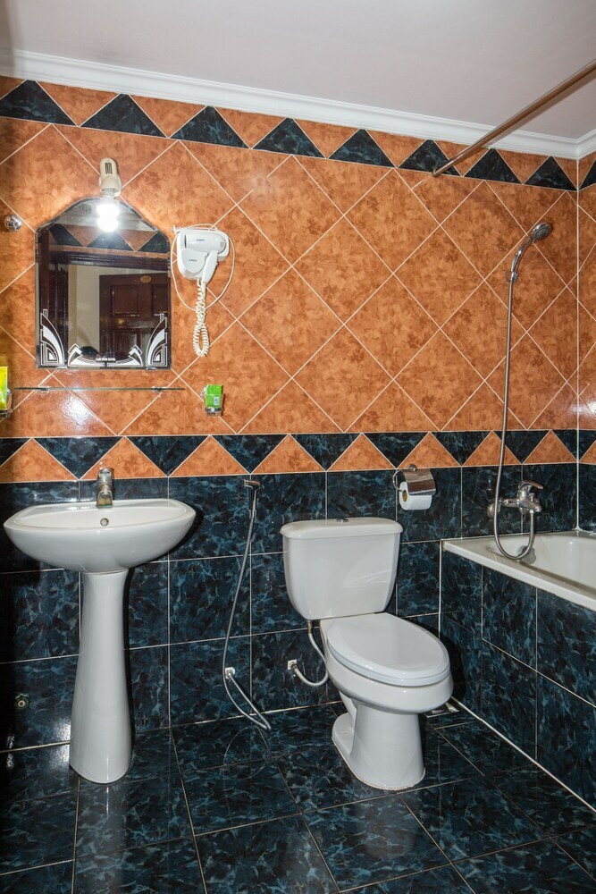 Little Brick Saigon Hotel