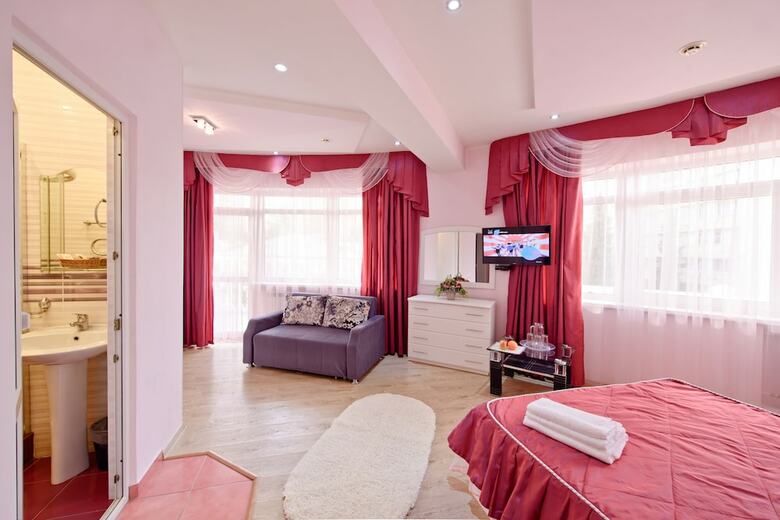 Raduga-prestige Hotel