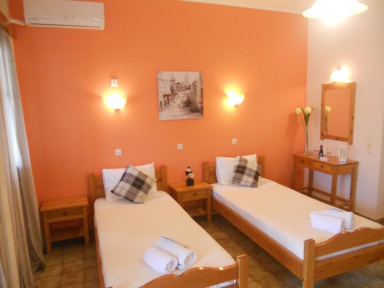 Aparthotel Elli-marina Studios & Apartments