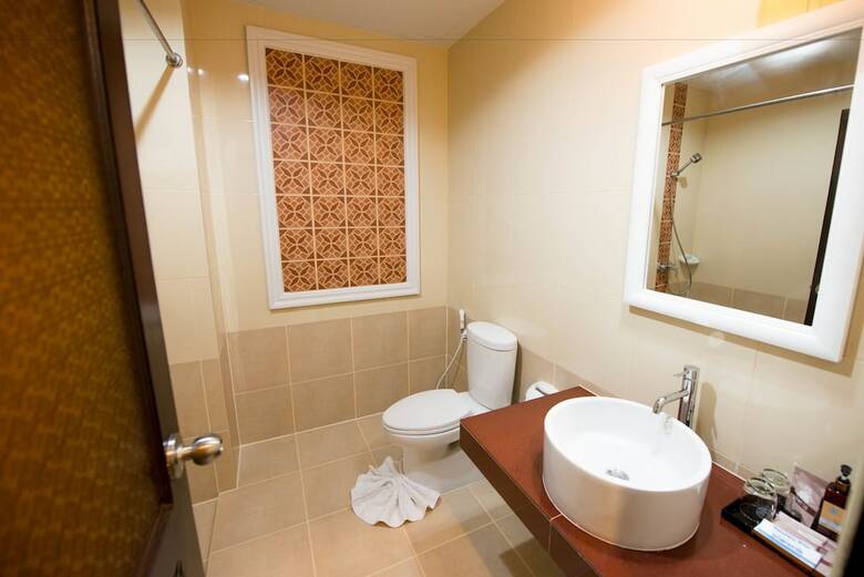 Hotel Krabi Front Bay Resort