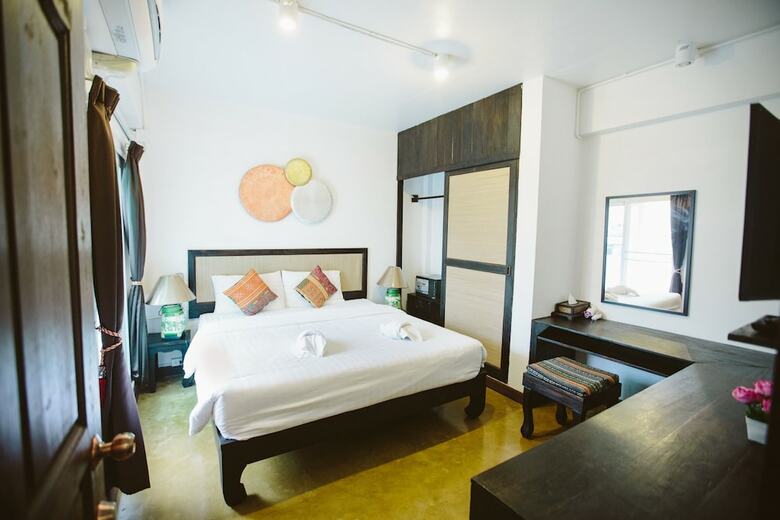 Hotel The Odyssey Serviced Apartment