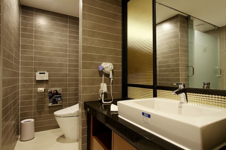 R.lee Suite Hotel Songdo