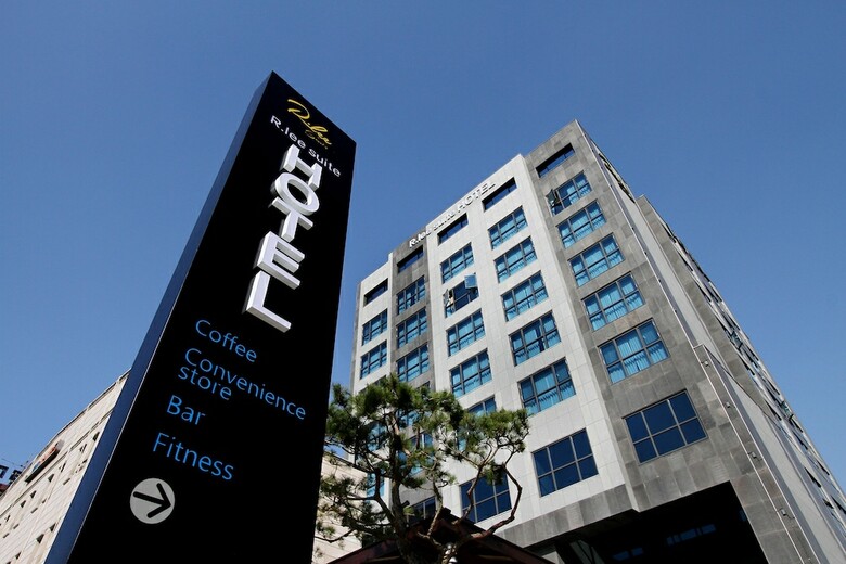 R.lee Suite Hotel Songdo