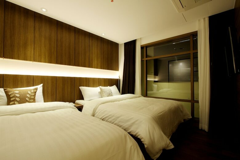 R.lee Suite Hotel Songdo