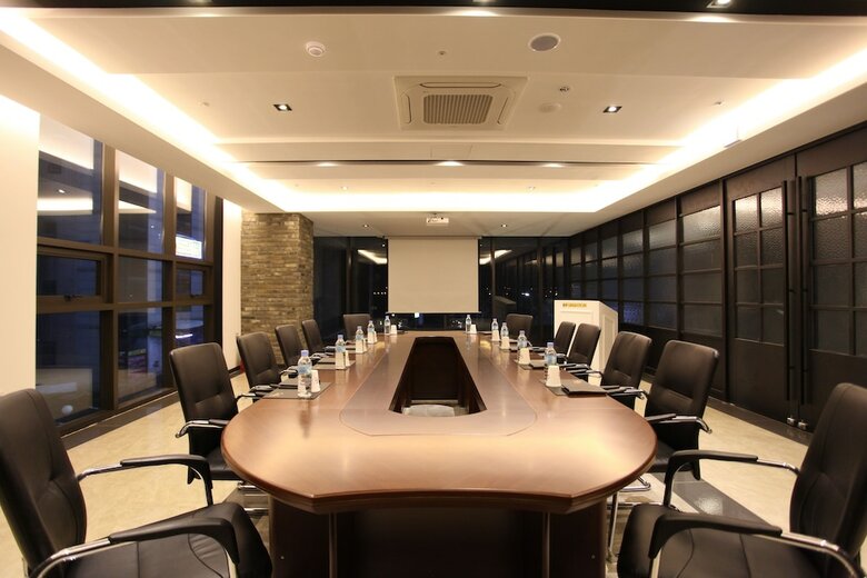 R.lee Suite Hotel Songdo