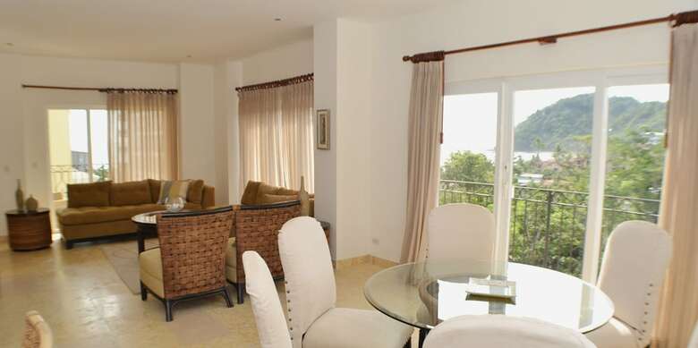 Acqua Residences