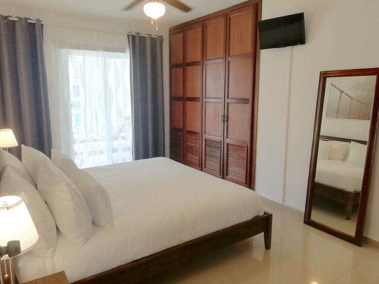 Villa Los Corales Tropical Beach Resort & Spa