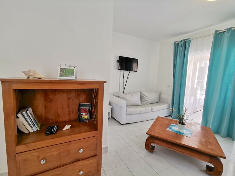 Villa Los Corales Tropical Beach Resort & Spa