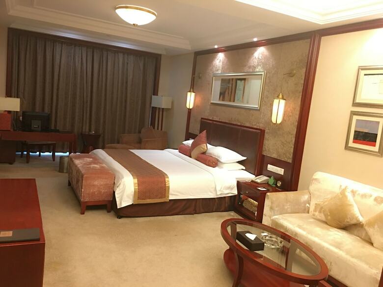 Yancheng Shuicheng Hotel