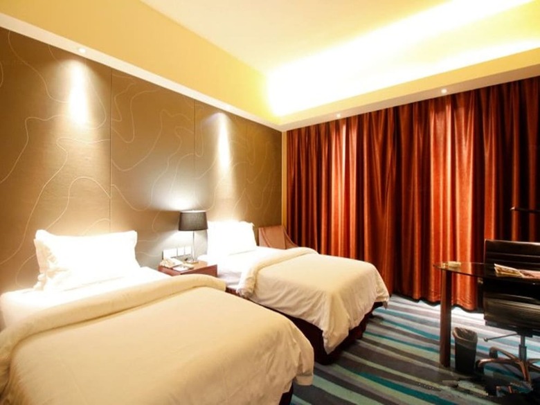 Metropolo Hefei Baohe Hotel