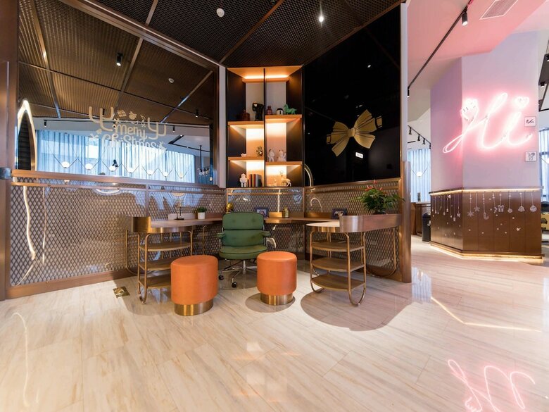 Ibis Styles Shanghai New Hongqiao Hotel