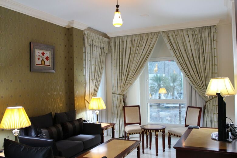Aparthotel Pioneer Hotel Apartments
