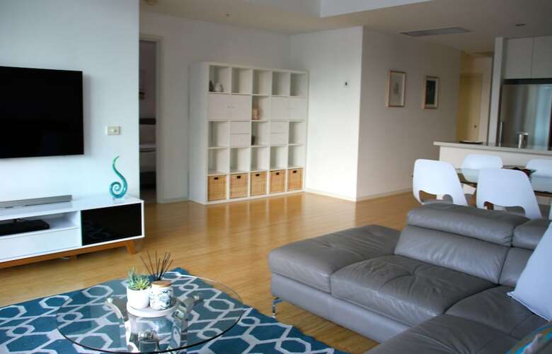Waterfront Melbourne Apartments
