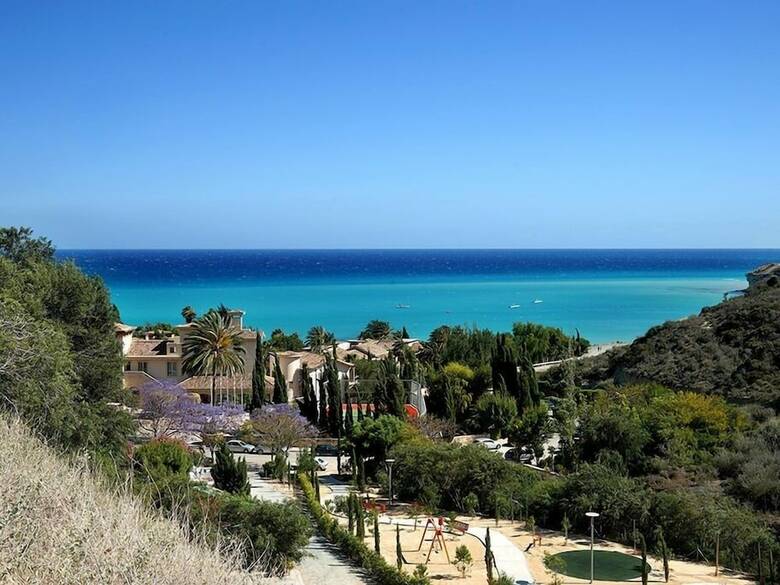 Skeleas Pissouri Apartments