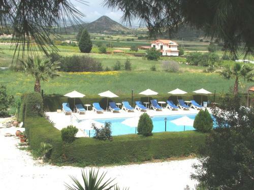 Ampelokipi Holiday Apartments
