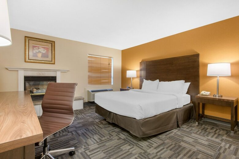 Hotel Quality Inn & Conference Centre