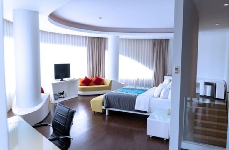 Sensa Hotel