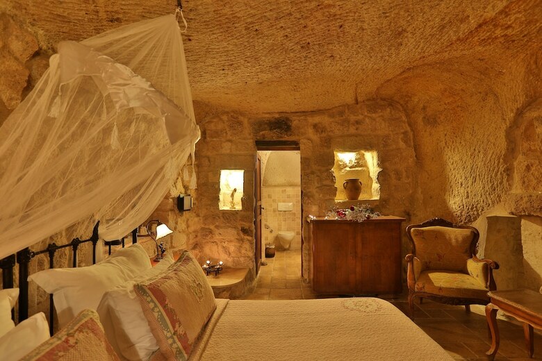 Meleklerevi Cave Hotel
